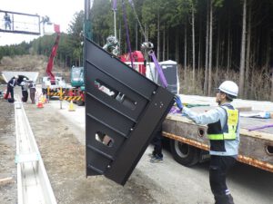 非常警報設備28