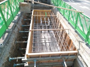道路情報表示設備15